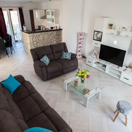 Mario Apartment Malinska