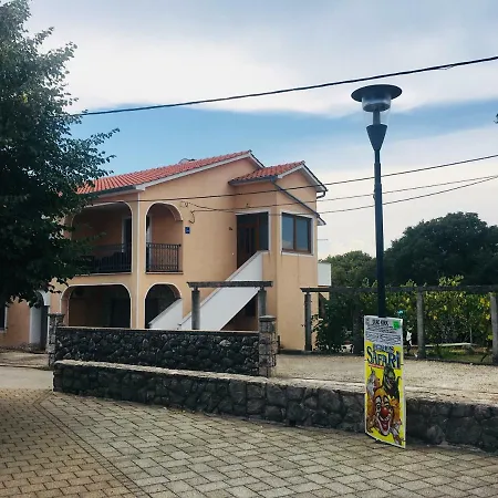 Mario Apartment Malinska