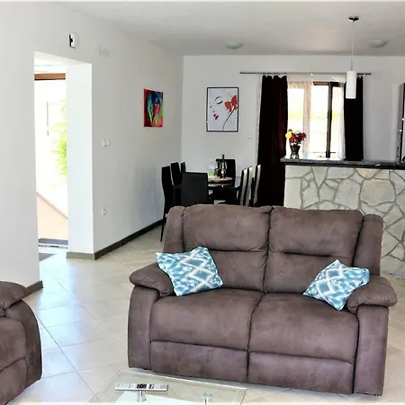 Mario Apartment Malinska