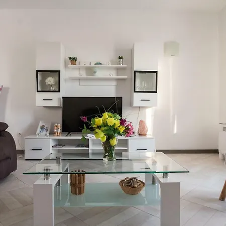 Apartamento Mario Malinska